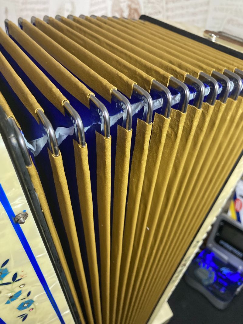 Workshop tools and parts